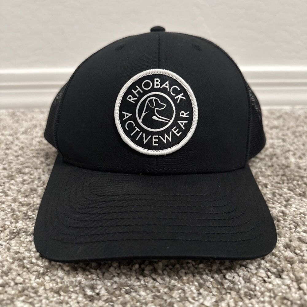 Rhoback Activewear Men’s SnapBack Hat Black Golf Dog Logo